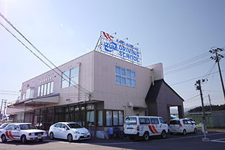 横から見た校舎